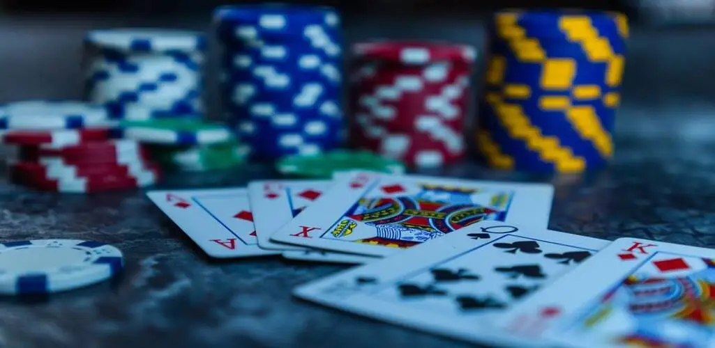 Poker Strategy & Tips